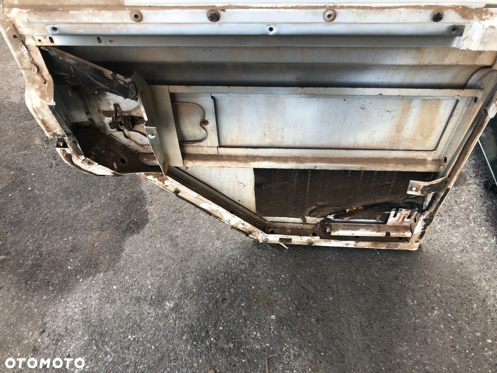 Drzwi tylne lewe LAND ROVER DEFENDER - 4