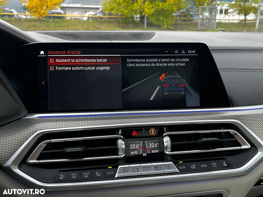 BMW X5 M M50i - 32