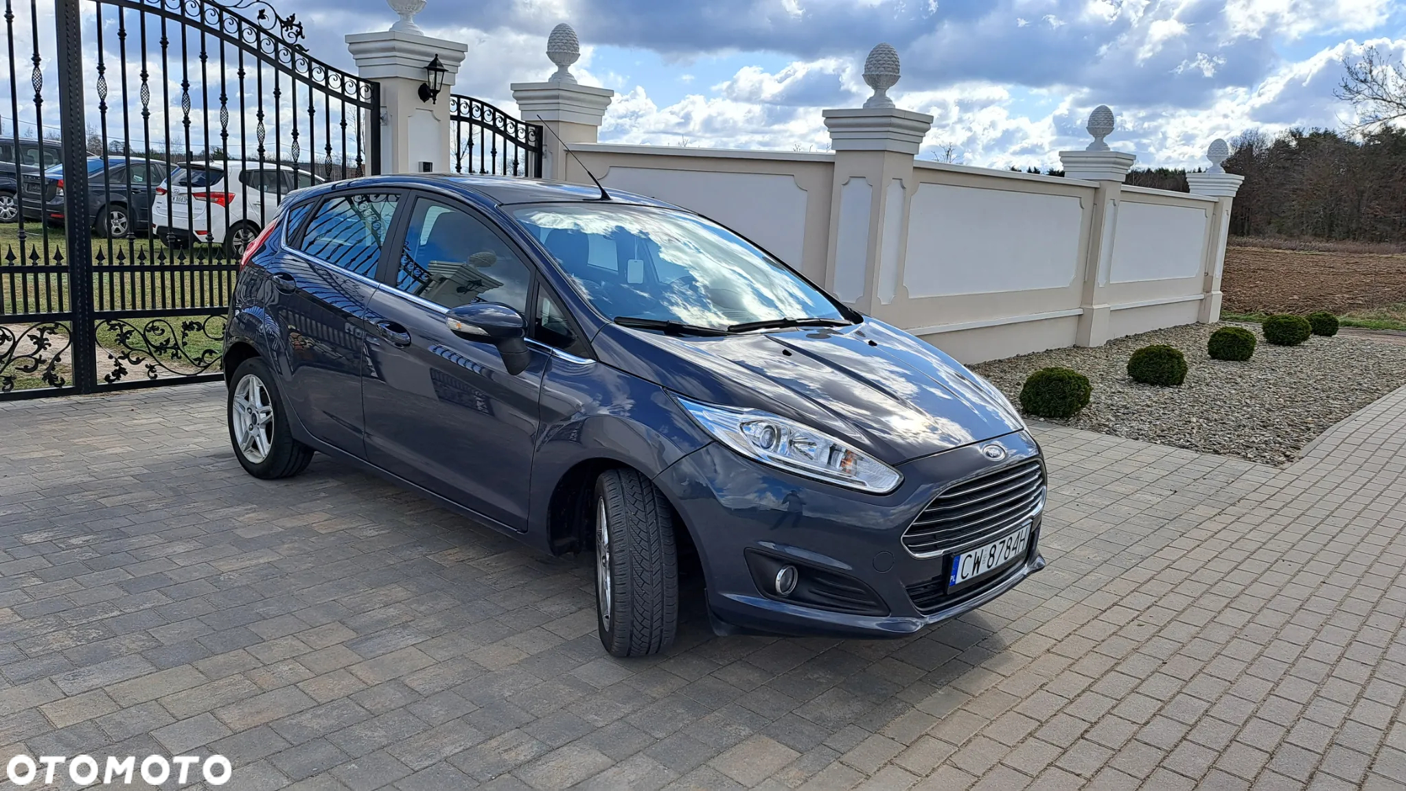 Ford Fiesta 1.5 TDCi Titanium - 4