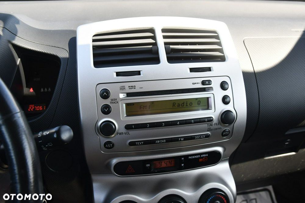 Toyota Urban Cruiser - 25