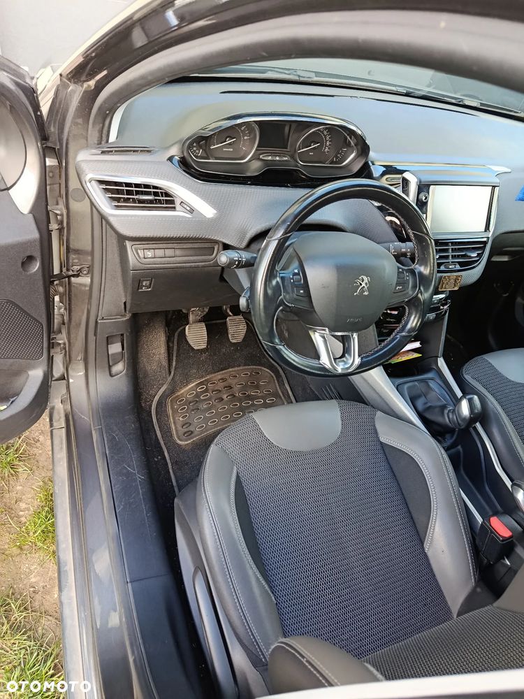 Peugeot 2008 PureTech 82 Allure - 7