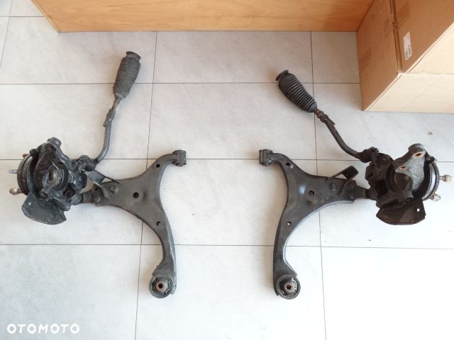 KIA Carens III Wahacz Przedni Piasta Zwrotnica Łożysko Zestaw - 4