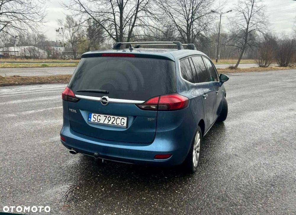 Opel Zafira - 3