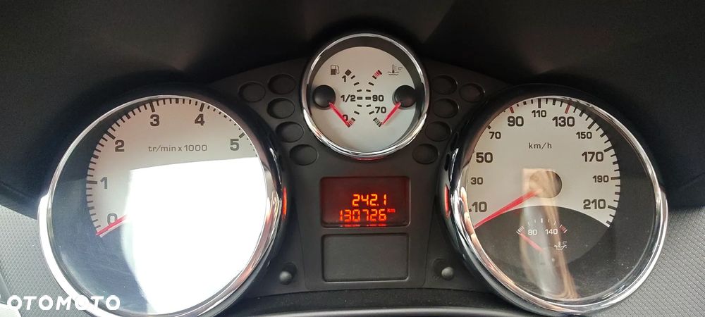 Peugeot 207 1.6 VTi Sporty - 12