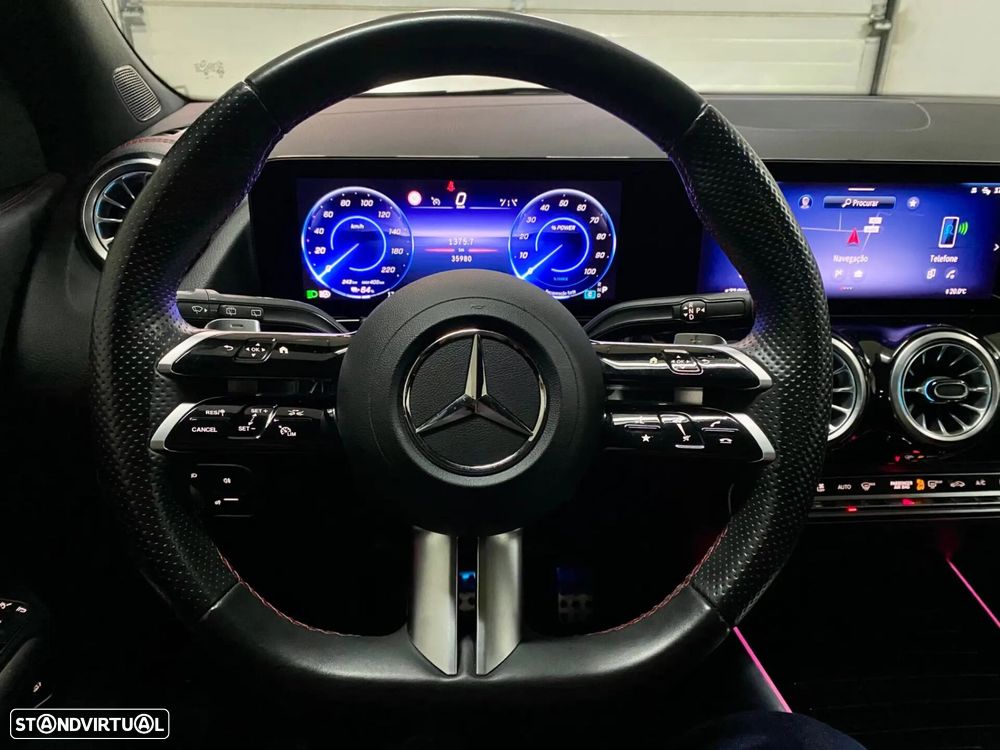 Mercedes-Benz EQA 250+ AMG Line - 16