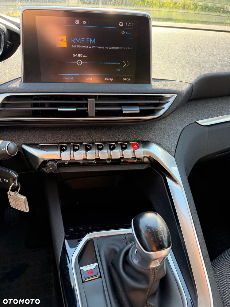 Peugeot 3008 PureTech 130 Stop & Start Allure - 28