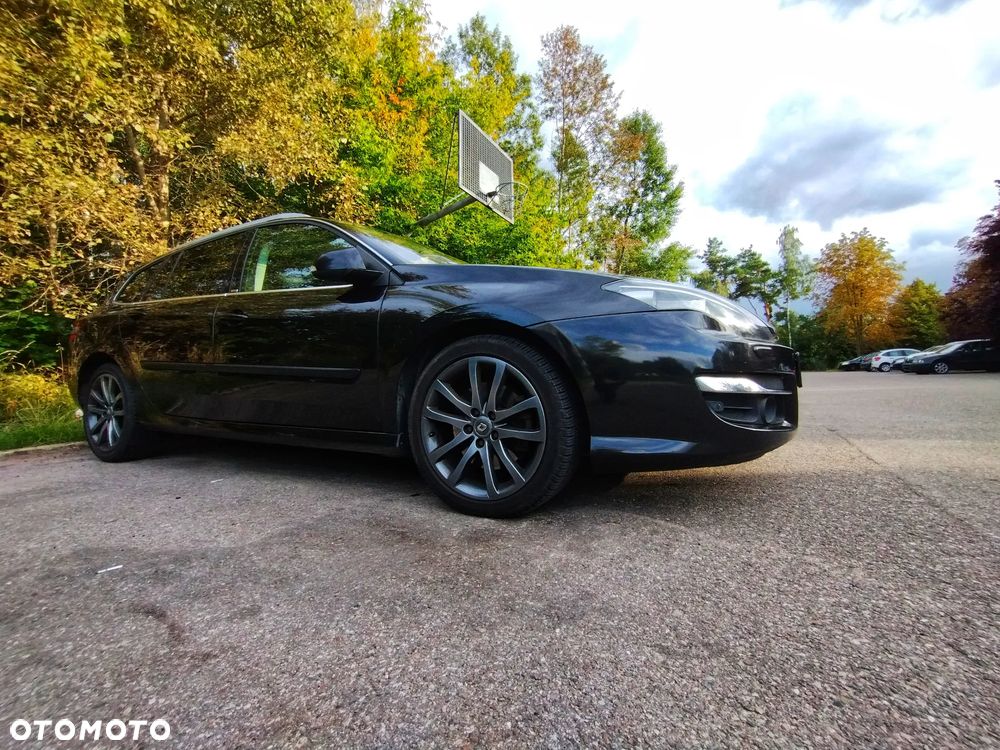 Renault Laguna 2012 photo 3