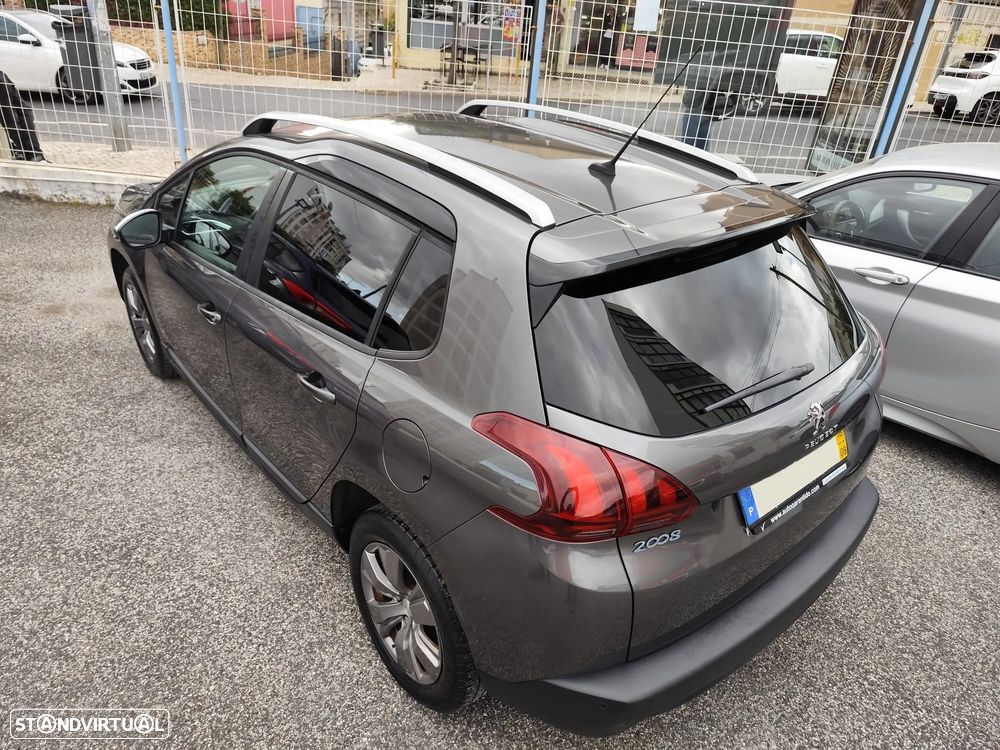 Peugeot 2008 1.2 PureTech Style - 29