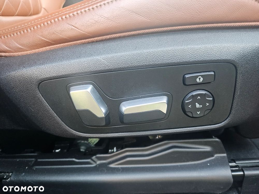 BMW X4 - 26