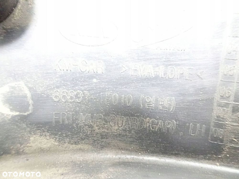 Chlapacze przód KPL. Kia Sportage II 04-10r., - 7