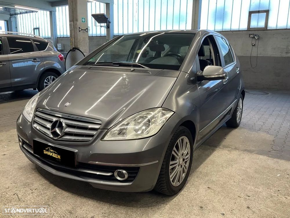 Mercedes-Benz A 160 BlueEFFICIENCY Elegance - 1
