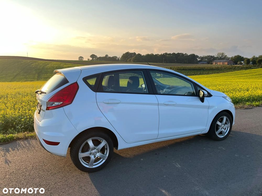 Ford Fiesta - 4