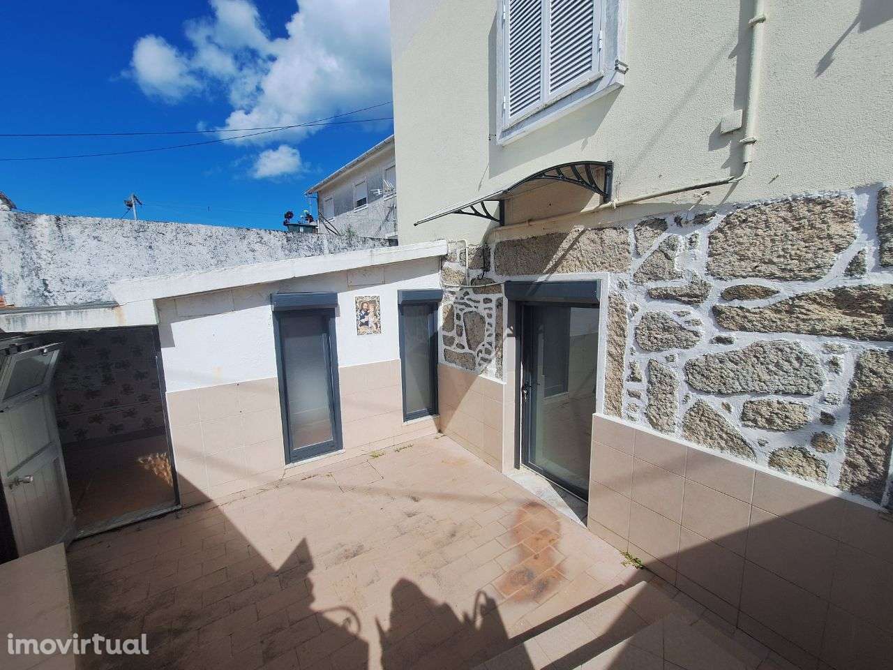 Apartamento T1 na Areosa - Grande imagem: 2/11