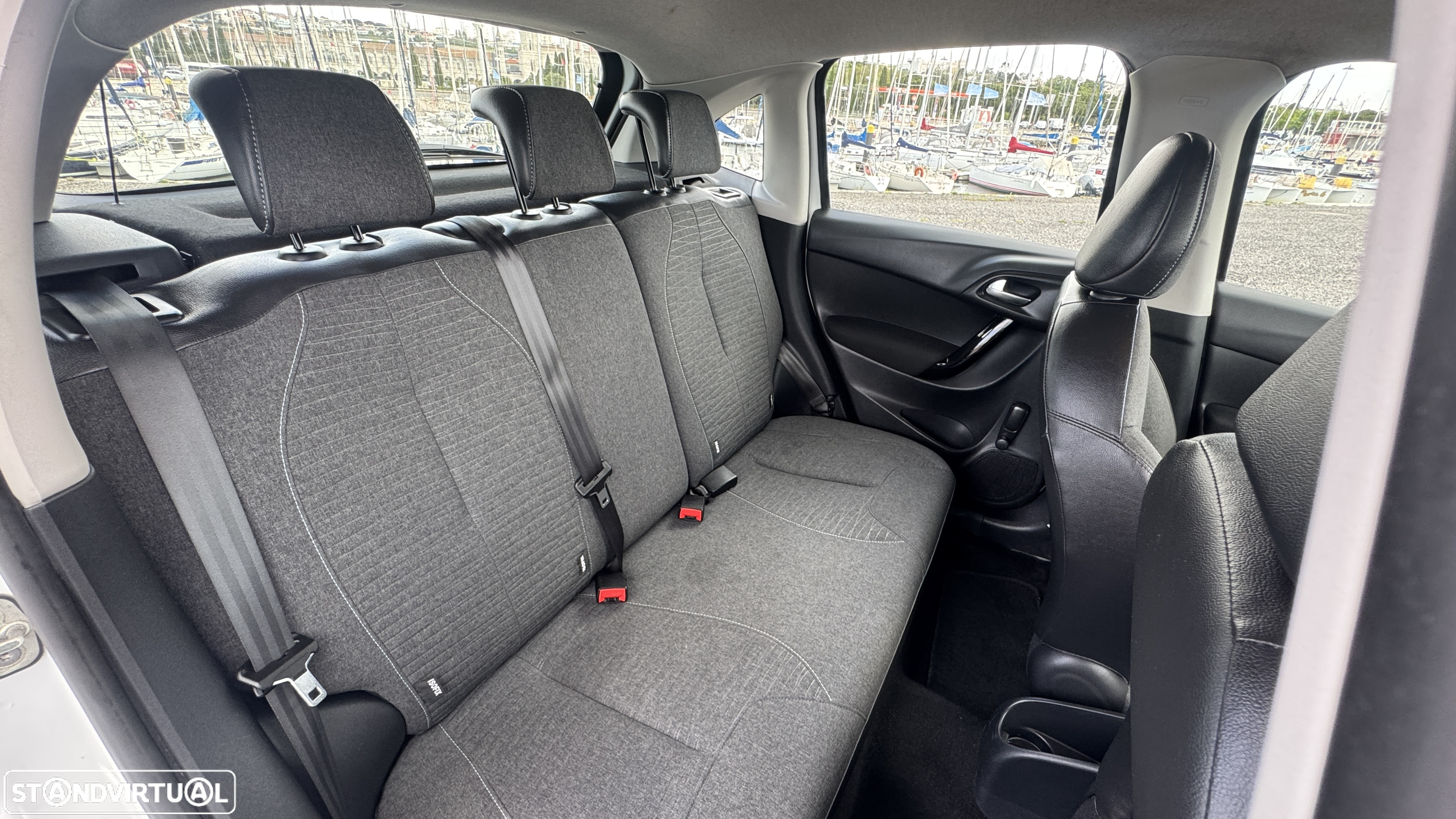 Citroën C3 1.2 PureTech Collection - 16