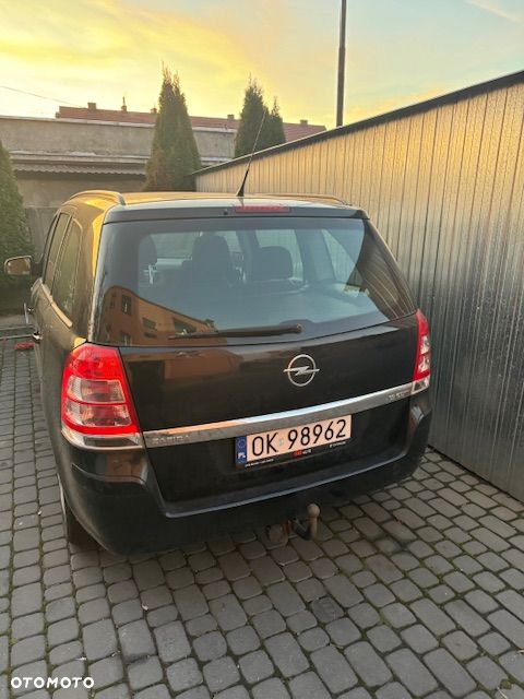 Opel Zafira 1.9 CDTI Enjoy - 1