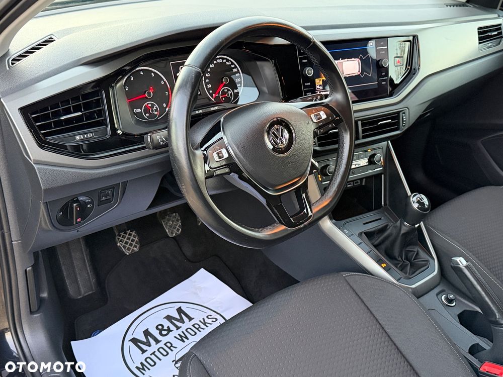 Volkswagen Polo 1.0 Comfortline - 14