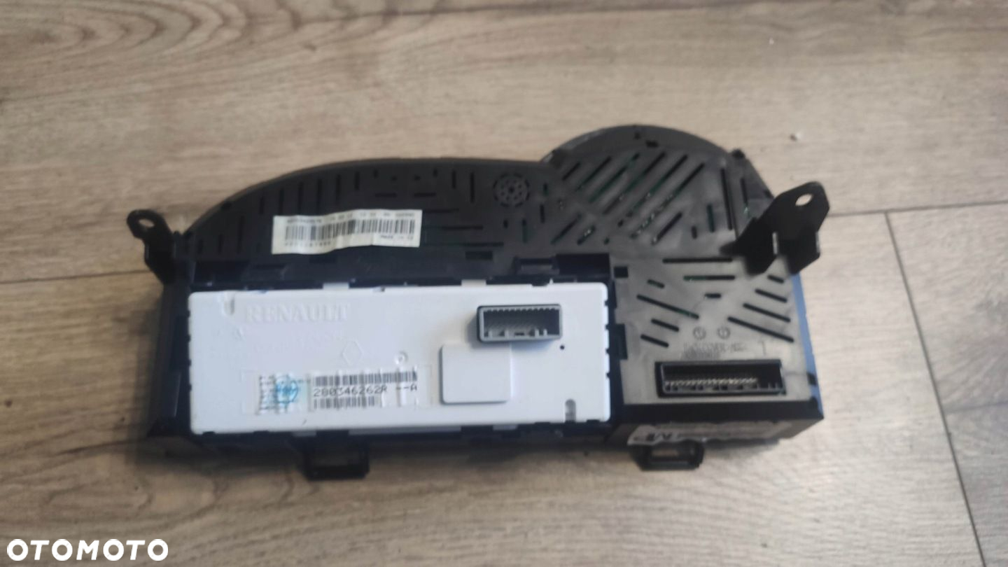 EU LICZNIK RENAULT TWINGO II LIFT 8201127956 - 2