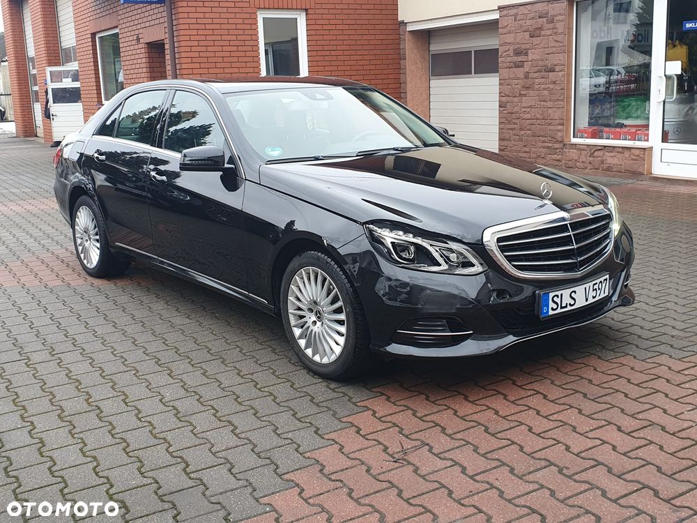 Mercedes-Benz Klasa E 200 Elegance - 1