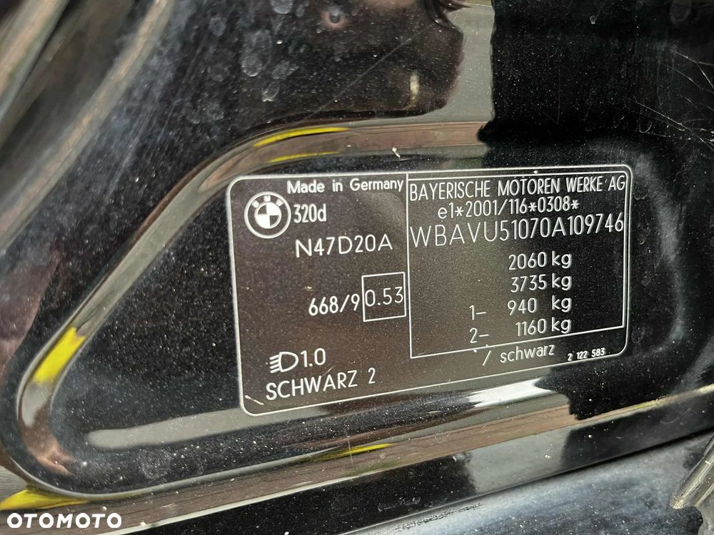 BMW Seria 3 320d DPF Touring - 8