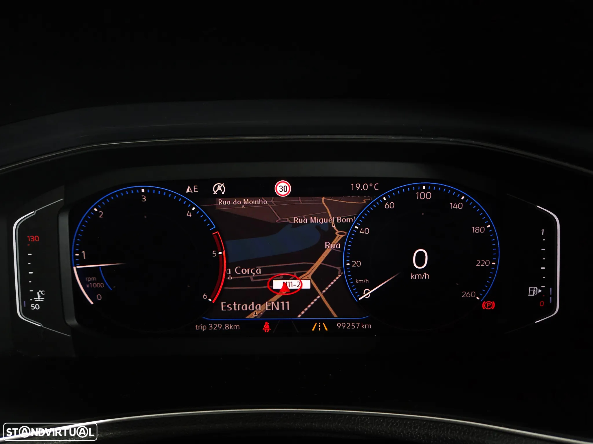VW T-Roc 1.6 TDI Sport - 31