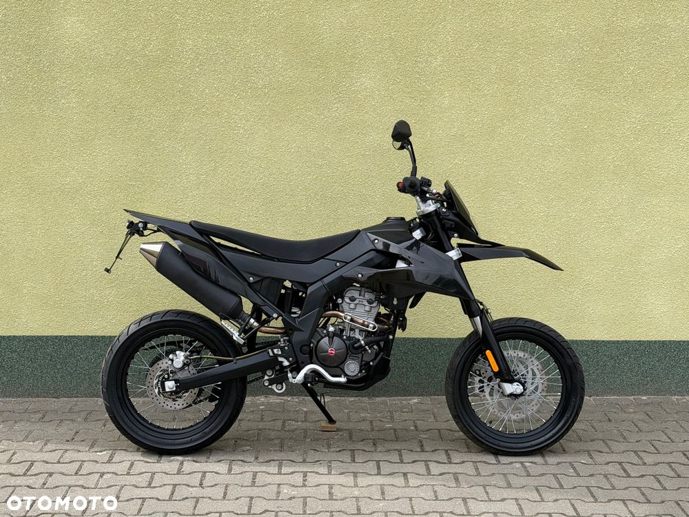 Aprilia SX - 7