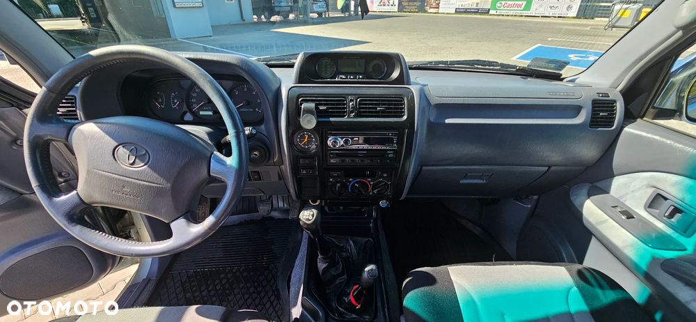 Toyota Land Cruiser KJ90 3.0 TD - 12