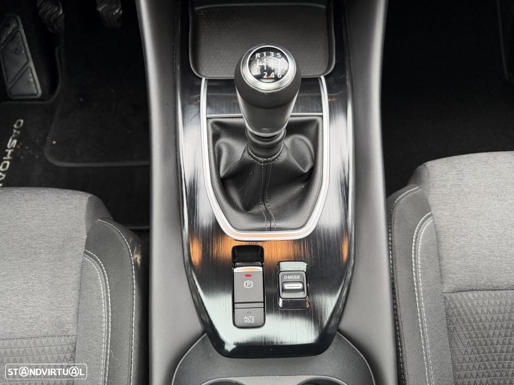 Nissan Qashqai 1.3 DIG-T N-Connecta J18 - 28