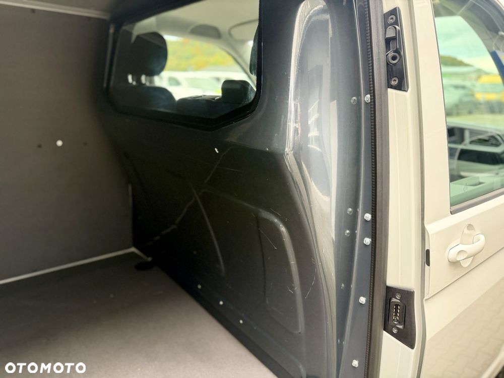 Volkswagen Transporter T6.1 - 35