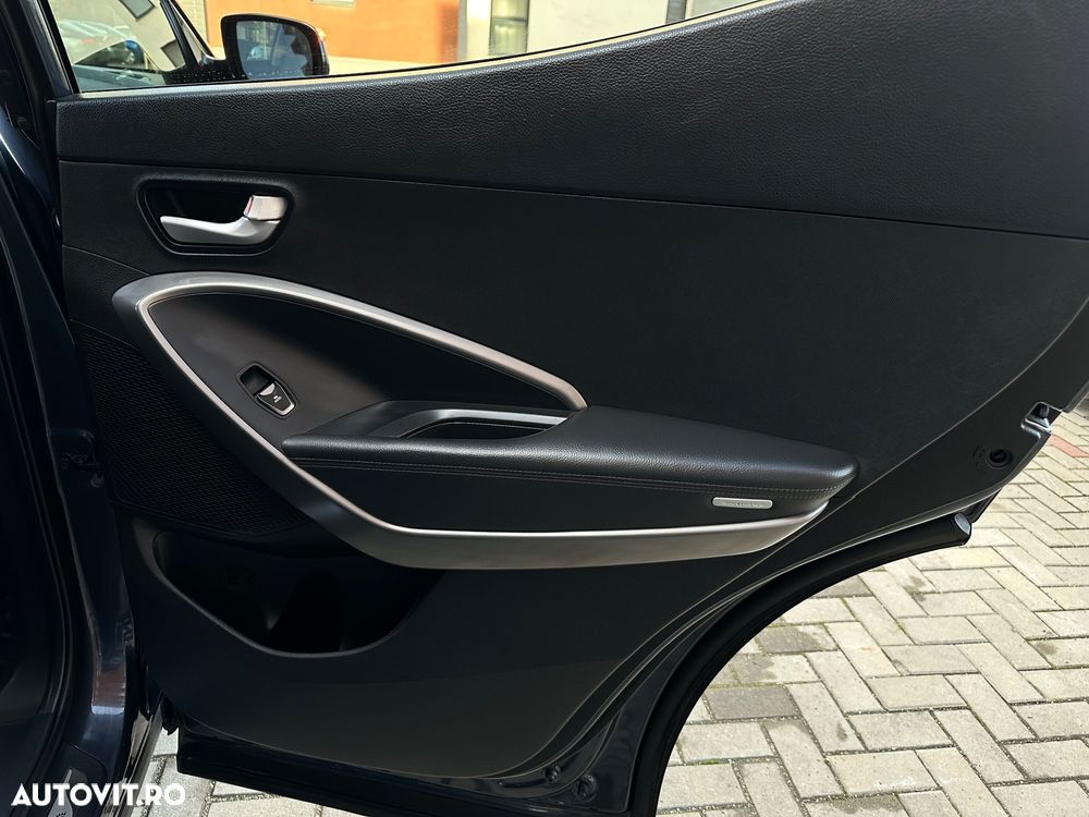 Hyundai Santa Fe blue 2.0 CRDI 4WD Premium - 33