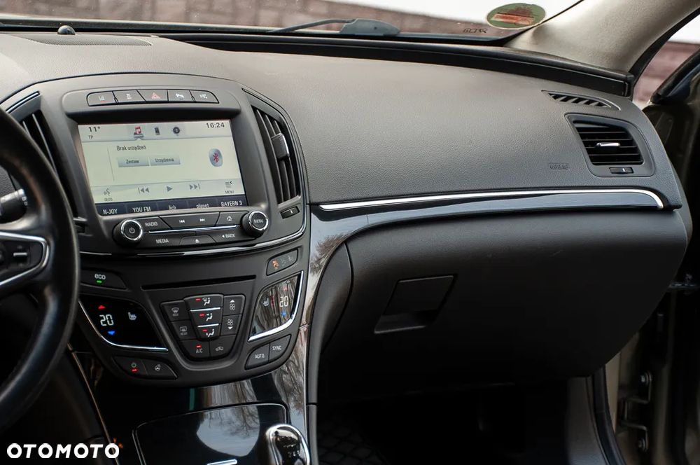 Opel Insignia - 28