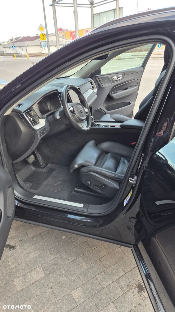 Volvo XC 60 T5 AWD Inscription - 6