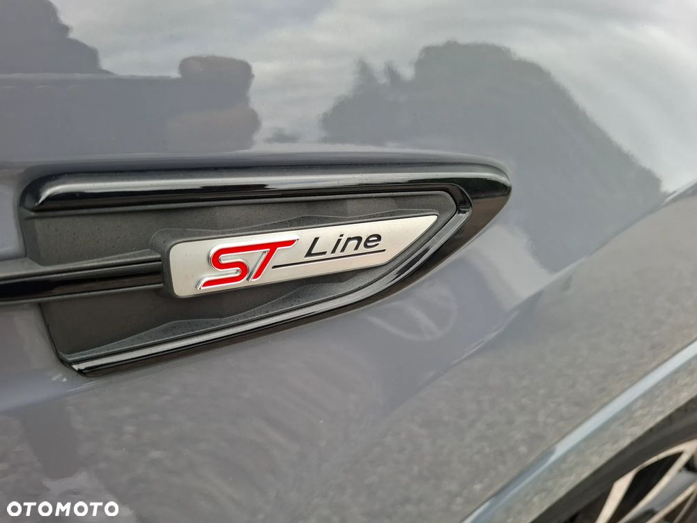Ford Kuga 1.5 EcoBoost 2x4 ST-Line - 15