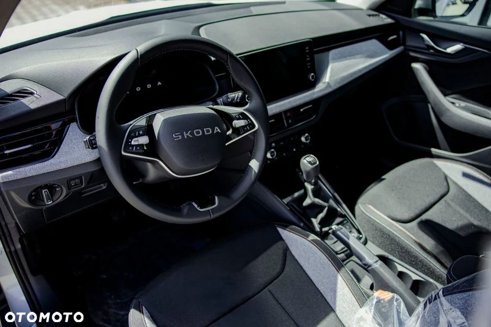 Skoda Kamiq 1.0 TSI Drive - 10