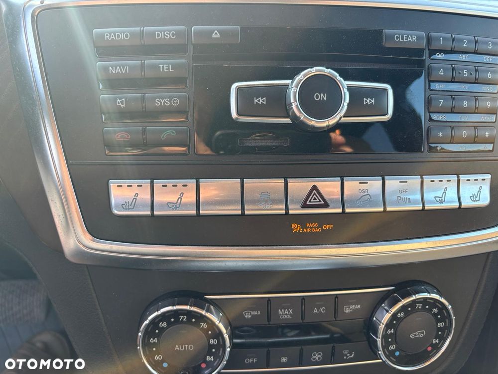 Mercedes-Benz ML 350 BlueTEC 4-Matic - 11