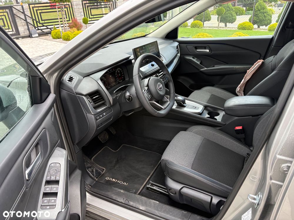 Nissan Qashqai 1.3 DIG-T MHEV Premiere Edition Xtronic - 20