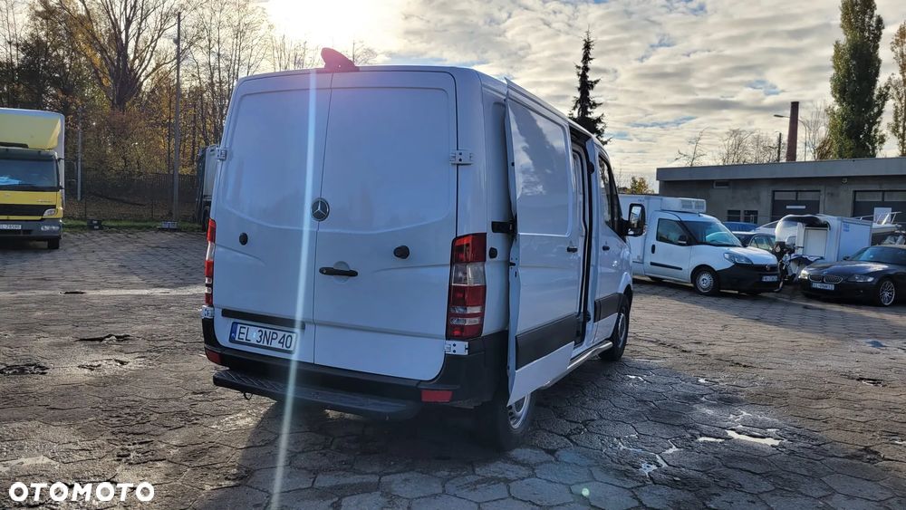 Mercedes-Benz Sprinter - 17
