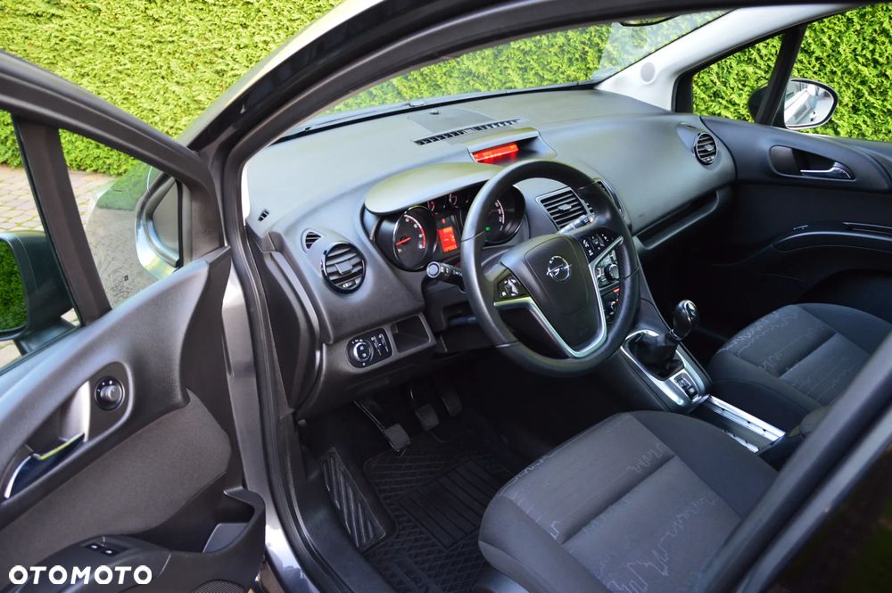 Opel Meriva 1.4 150 Jahre - 9