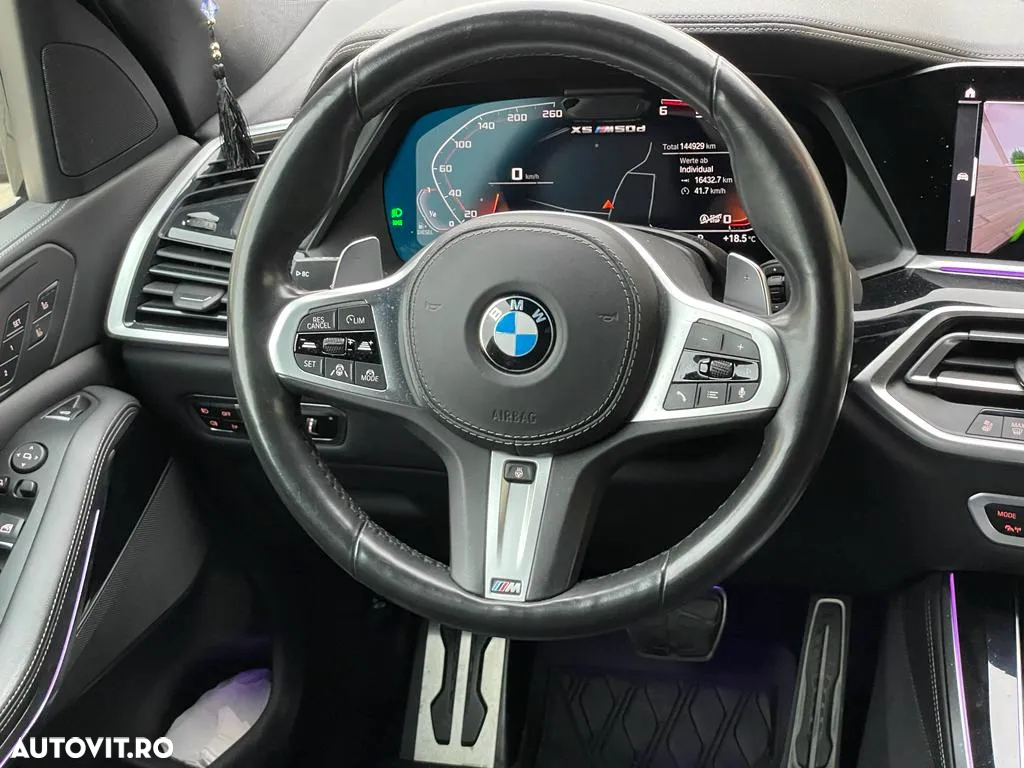 BMW X5 M M50d - 22