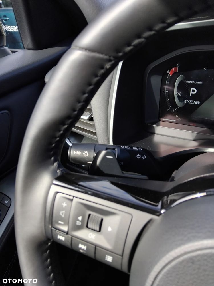 Nissan Qashqai 1.3 DIG-T MHEV N-Connecta Xtronic - 10