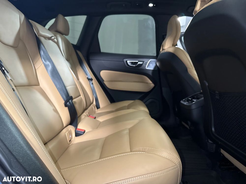Volvo XC 60 - 13
