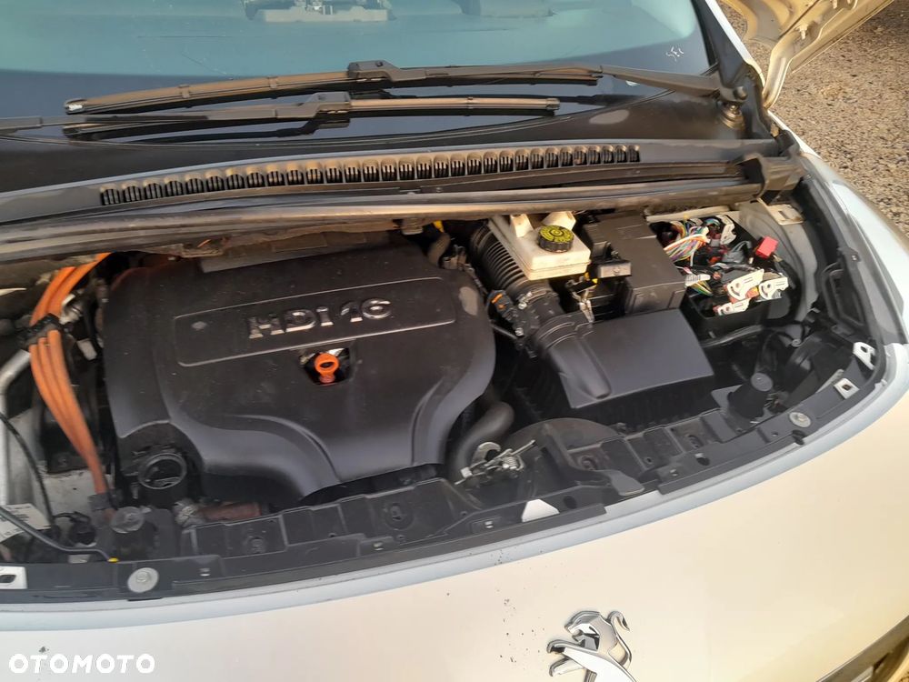 Peugeot 3008 Hybrid4 99g/91g - 12