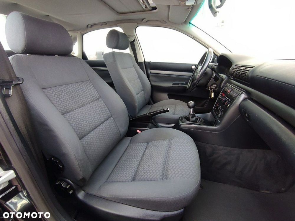 Audi A4 - 12