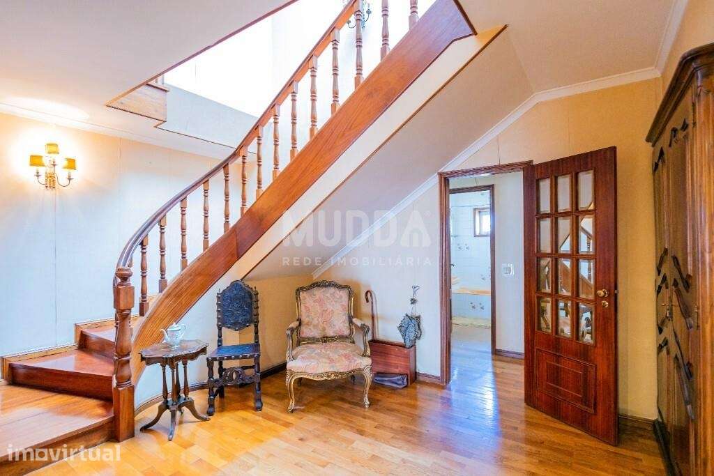 Duplex de Grandes Dimensões no Centro | 254 m2 + Terraços| Localização - Grande imagem: 5/49