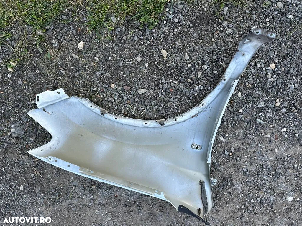 Aripă stânga Nissan Qashqai 2006-2010 - 2