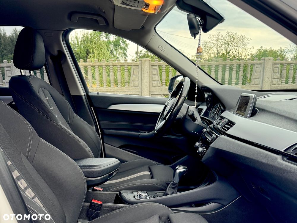 BMW X1 - 11