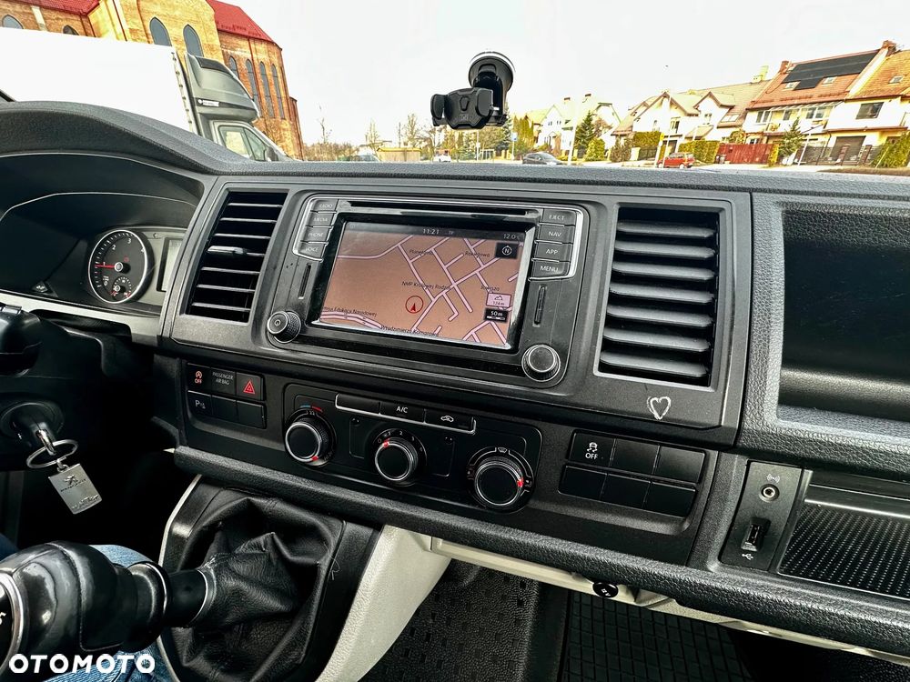 Volkswagen Transporter - 16
