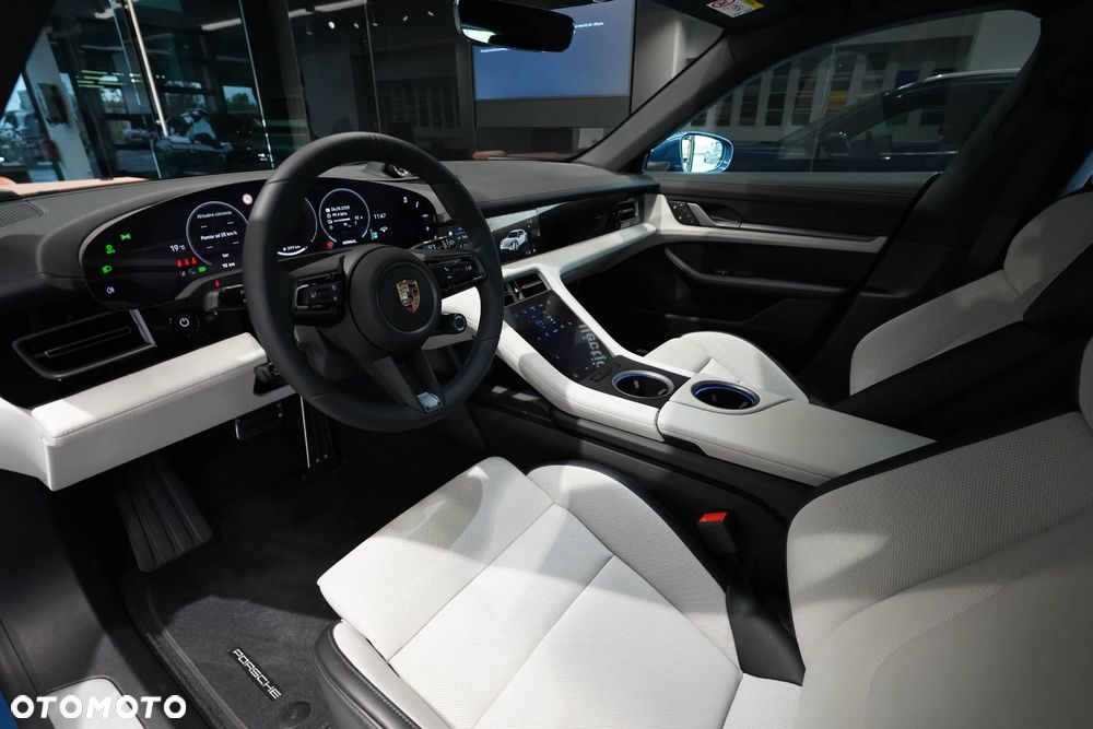 Porsche Taycan 105kWh 4 Cross Turismo - 7