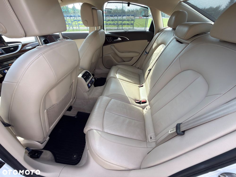 Audi A6 Limousine 2.0 TFSI Quattro S tronic - 12