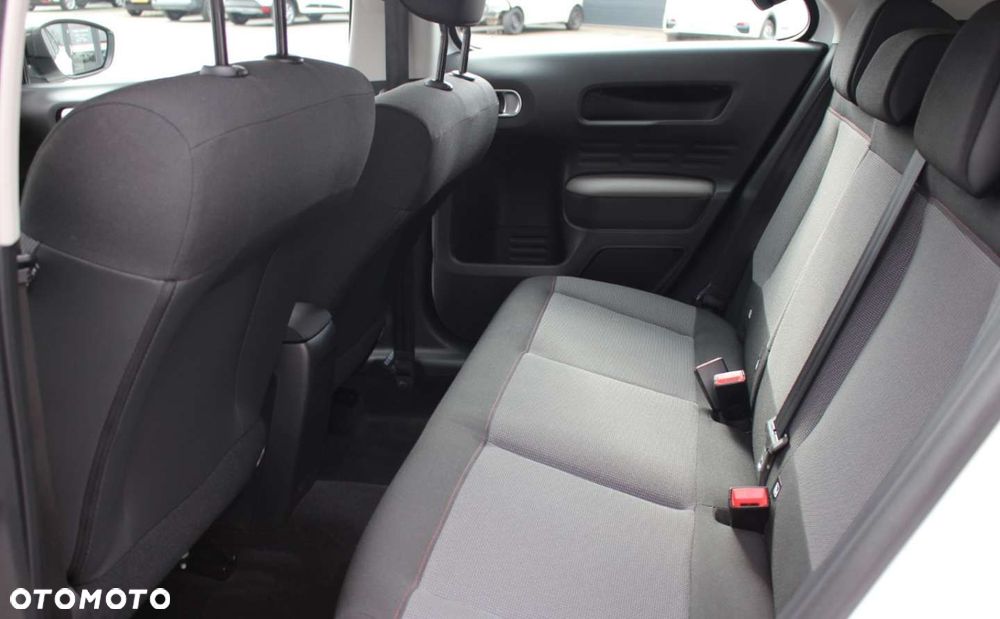 Citroën C4 Cactus - 12