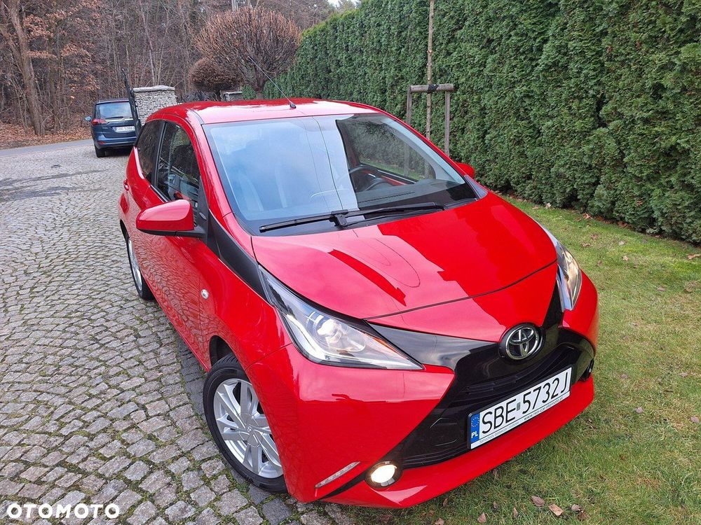 Toyota Aygo x-play touch - 33